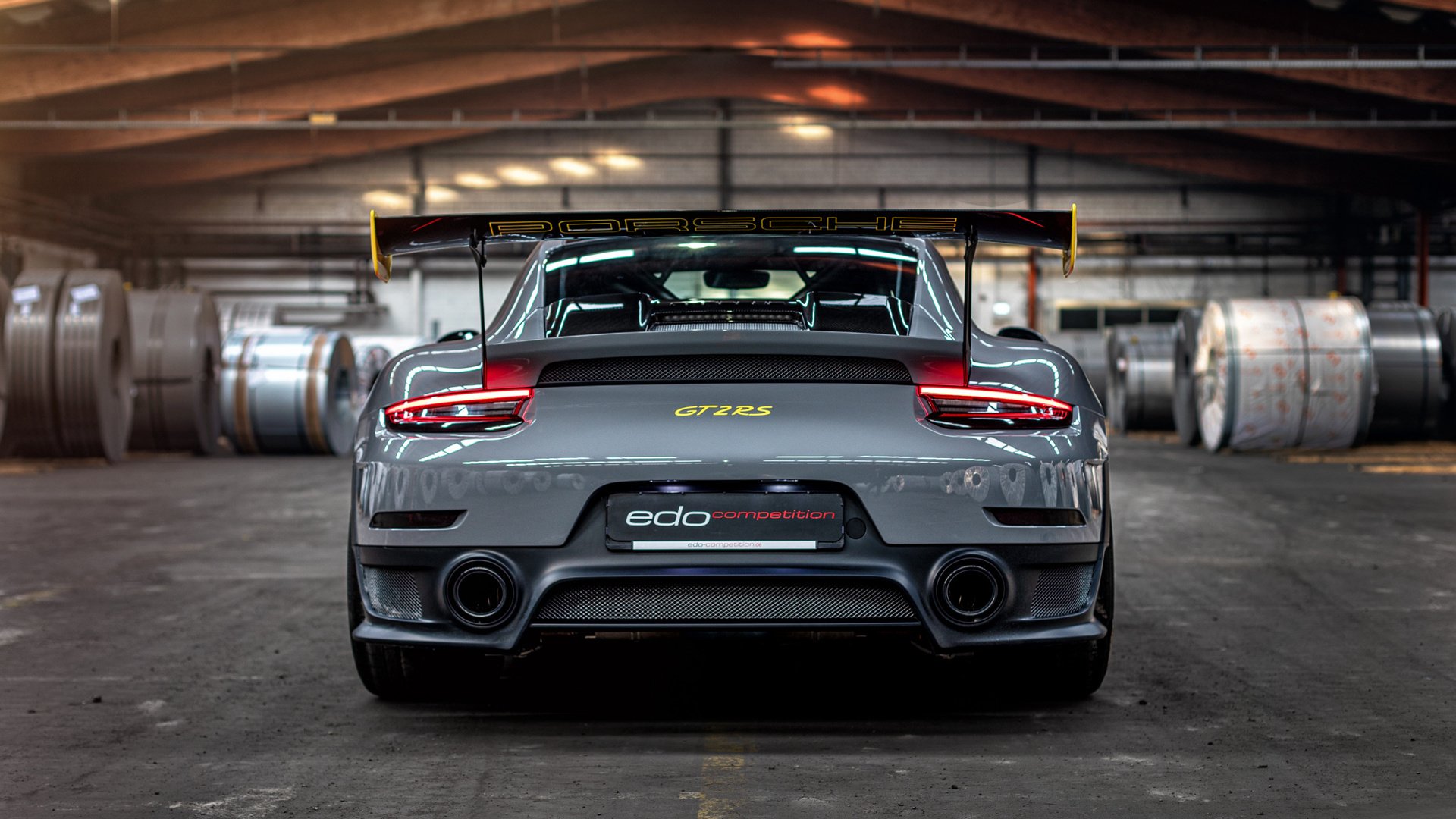 克罗地亚门将多米尼克·库兹马诺维奇在巴黎奥运会上表现出色，克罗地亚总统米拉诺维奇